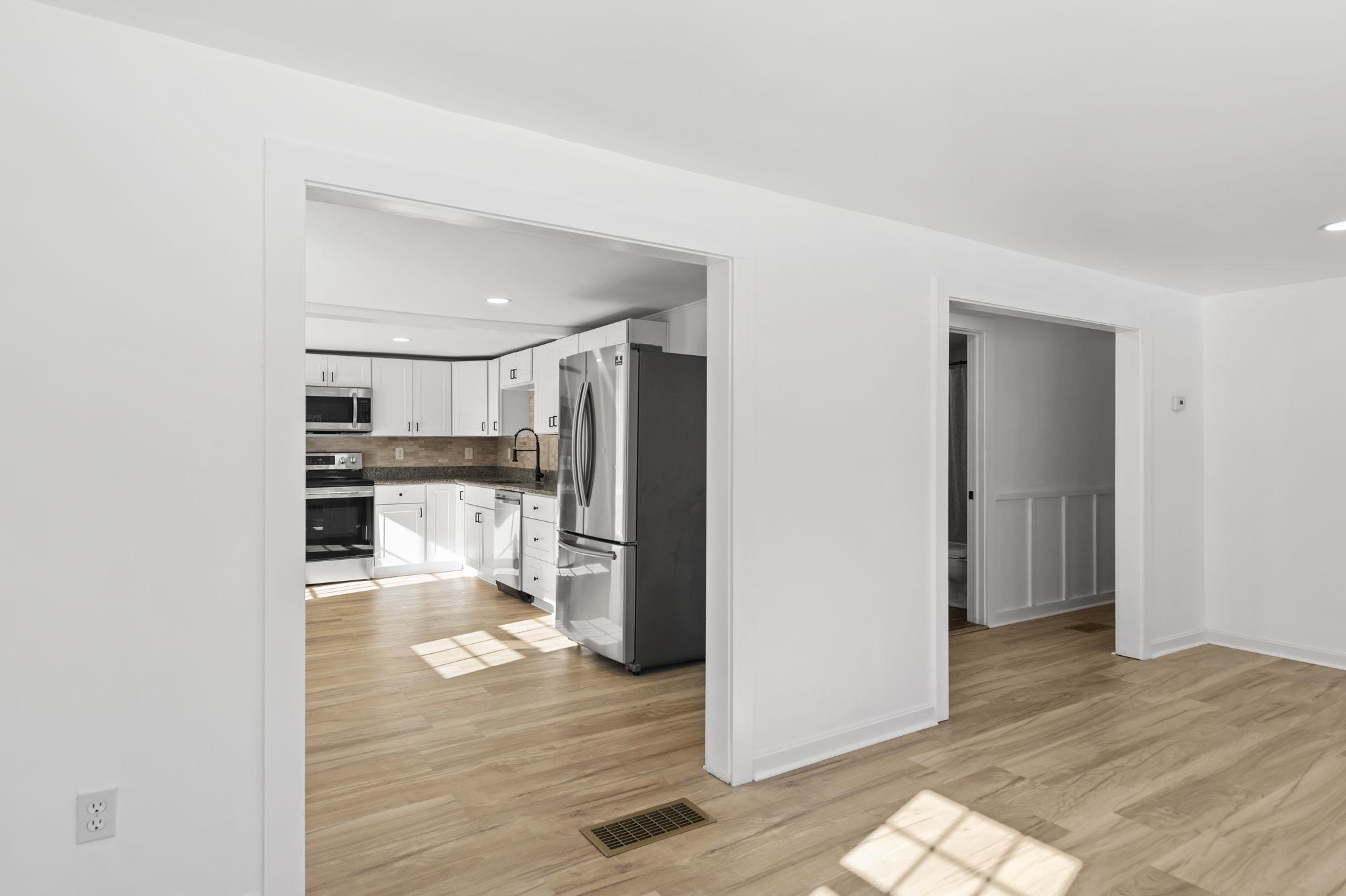 126 Watson Road Dover, NH 03820 - Photo 13 of 35