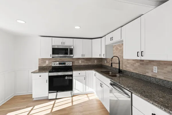 $539,000 | 126 Watson Road, Dover, NH 03820