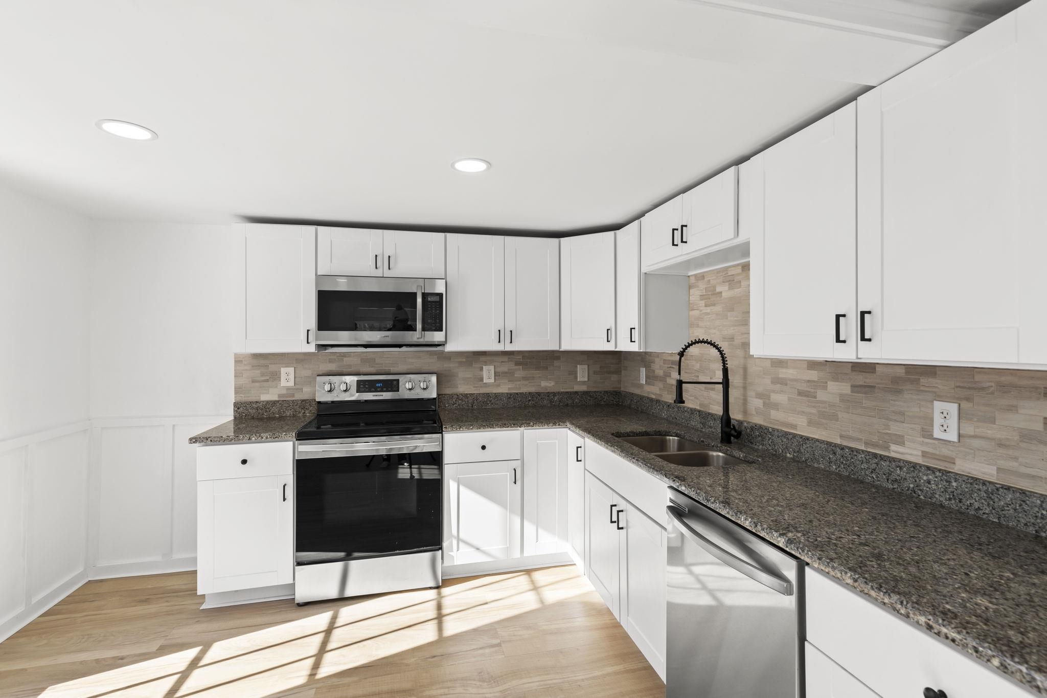 126 Watson Road Dover, NH 03820 - Photo 14 of 35