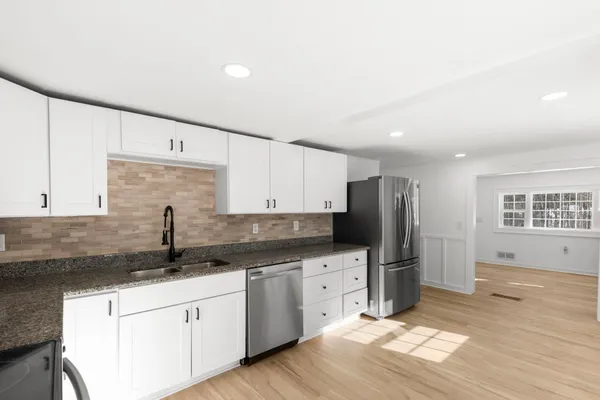 $539,000 | 126 Watson Road, Dover, NH 03820