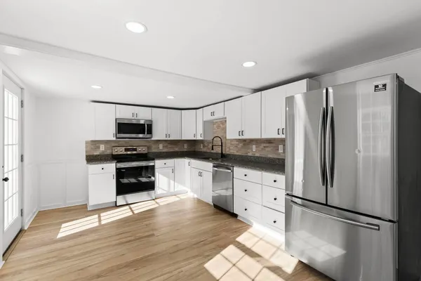 $539,000 | 126 Watson Road, Dover, NH 03820