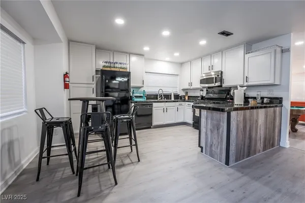 $3,300 | 2364 Belvedere Drive, Henderson, NV 89014