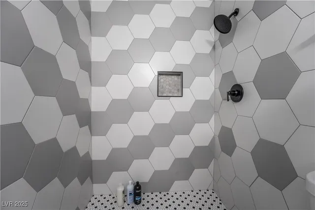 $3,300 | 2364 Belvedere Drive, Henderson, NV 89014