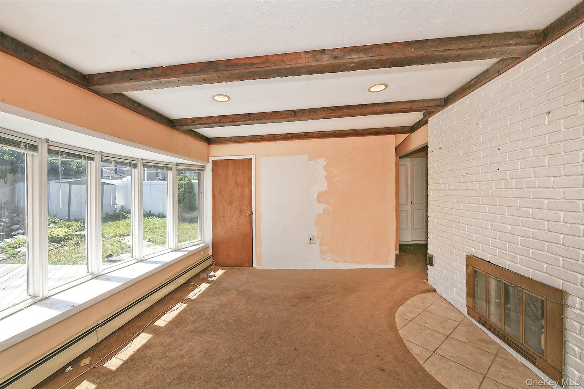 34 Prentice Road Levittown, NY 11756 - Photo 6 of 20