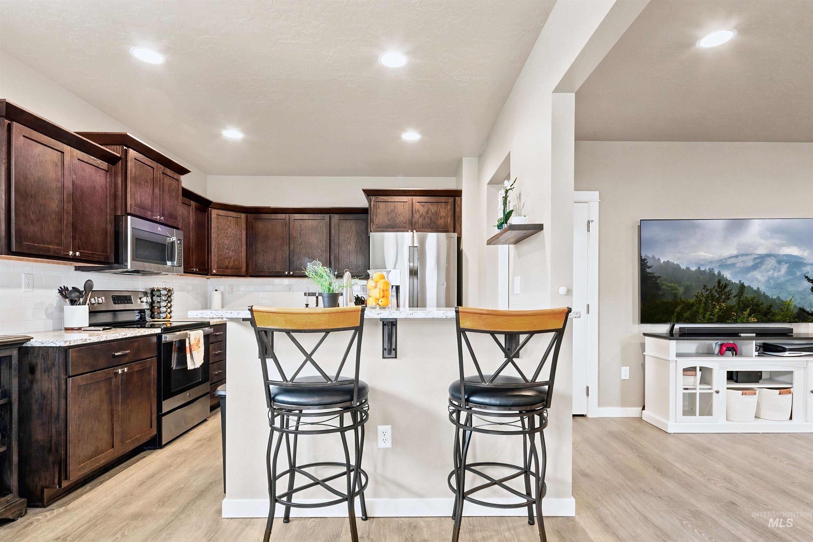12048 West Victory Road Boise, ID 83709 - Photo 15 of 36