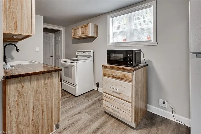 $155,000 | 5626 Calais Drive, Pleasant Garden, NC 27313