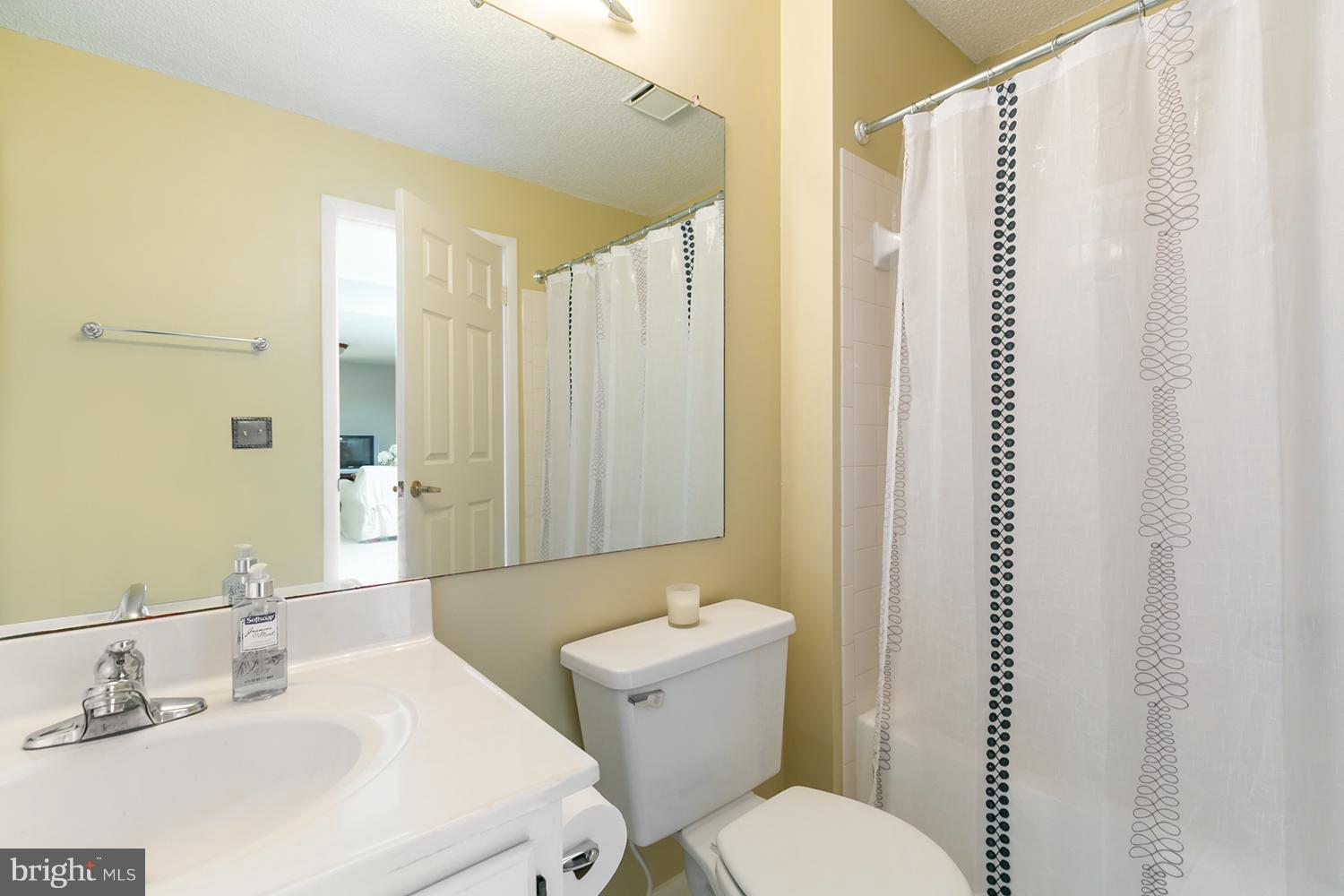 1413 Newport Spring Court Reston, VA 20194 - Photo 25 of 29 Third full bathroom on lower level.