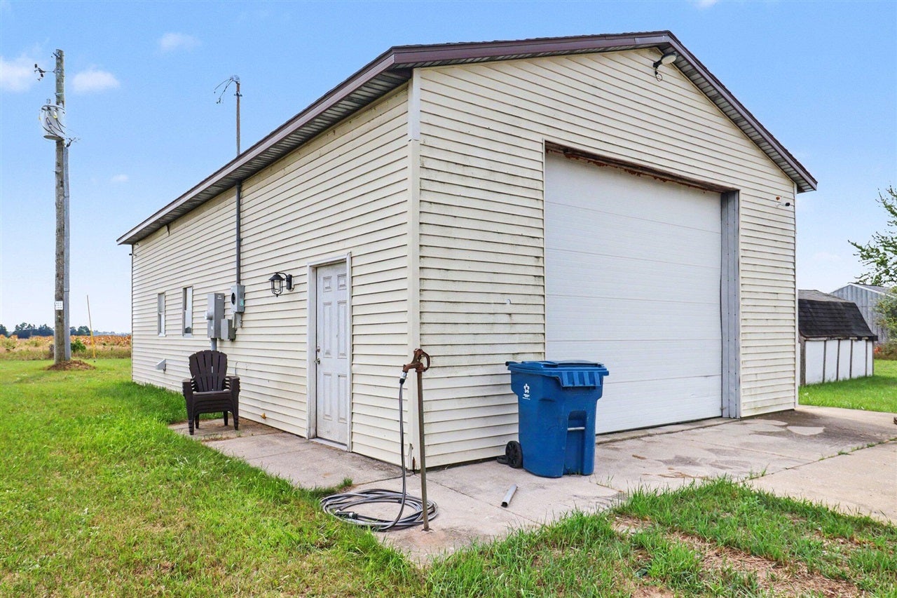 14743 Jefferson Road Morley, MI 49336 - Photo 34 of 39 Gallery Image 34