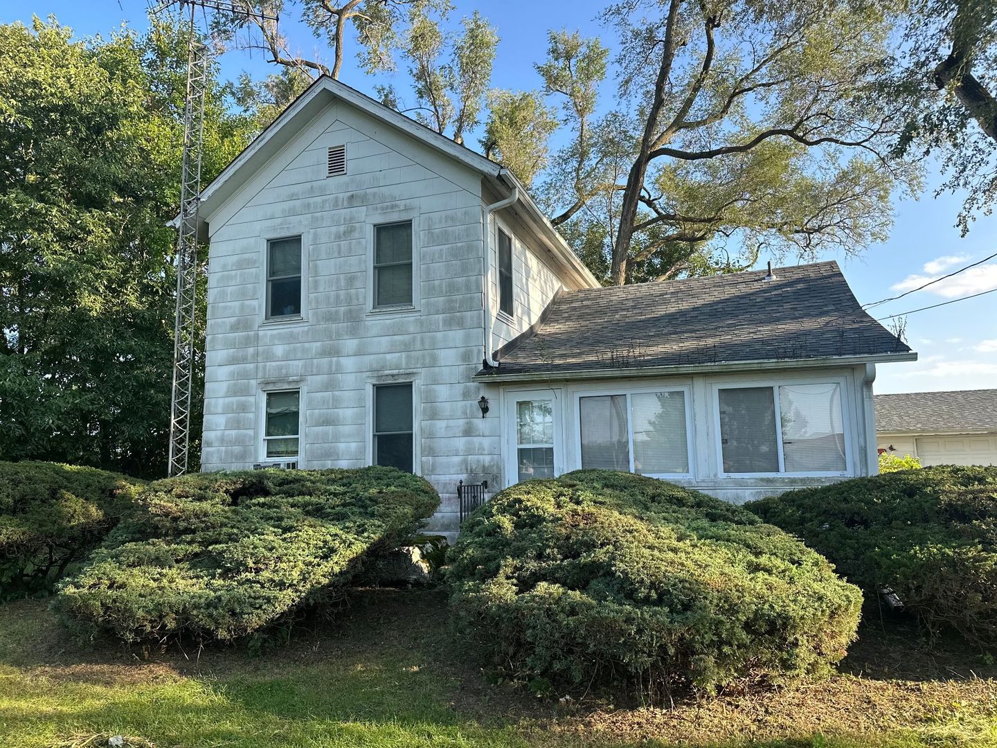 535 East Southmor Road Morris, IL 60450 - Photo 1 of 2