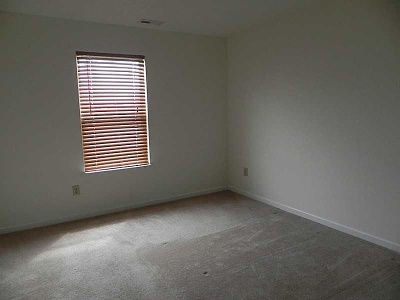 5745 Outer Bank Road Indianapolis, IN 46239 - Photo 16 of 24 Gallery Image 16
