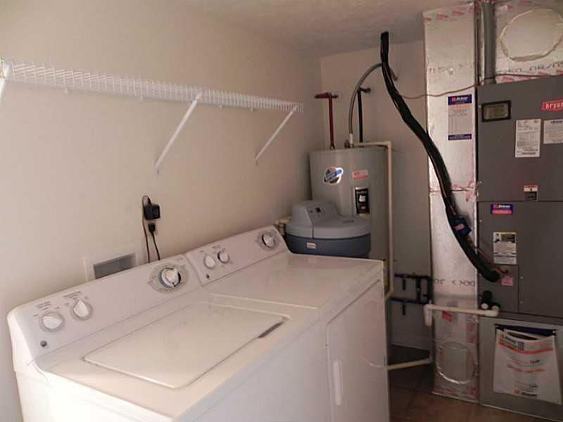 5745 Outer Bank Road Indianapolis, IN 46239 - Photo 19 of 24 Gallery Image 19