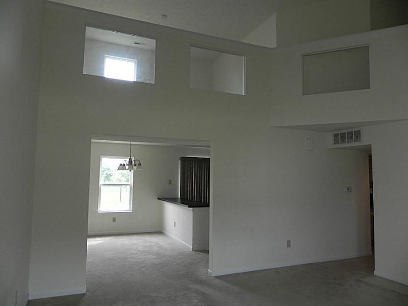 5745 Outer Bank Road Indianapolis, IN 46239 - Photo 9 of 24 Gallery Image 9