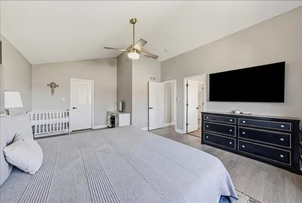 $385,000 | 910 Shorewood Drive, Shorewood, IL 60404