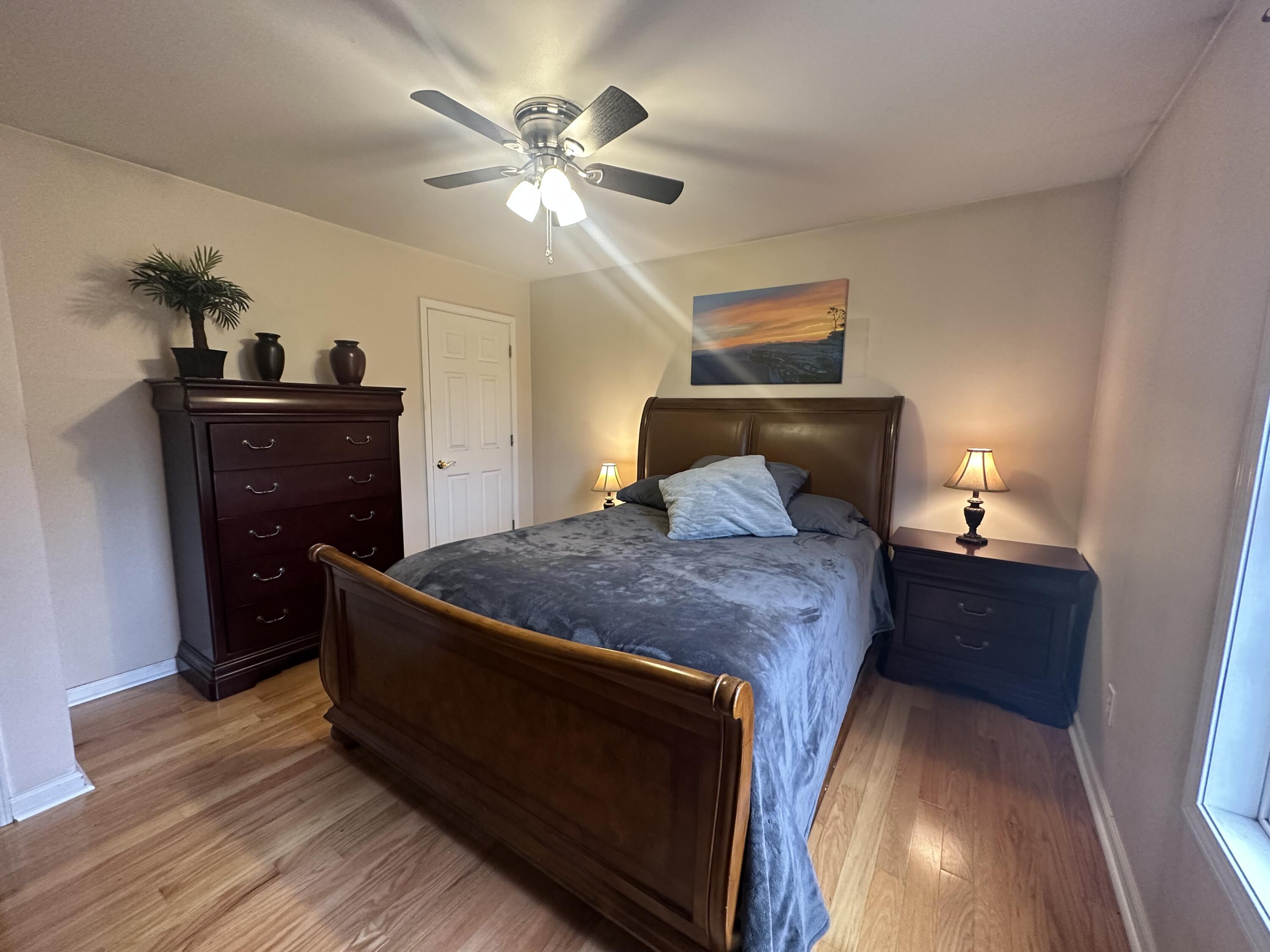 1911 Redwood Road Southeast Roanoke, VA 24014 - Photo 8 of 11 5D1895A7-0531-43AD-9732-72947F4E2C29
