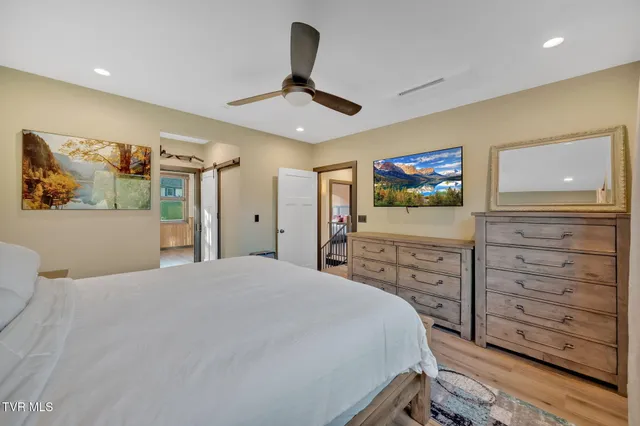 $749,000 | 1505 Strawberry Lane, Johnson City, TN 37604