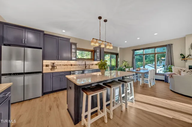 $749,000 | 1505 Strawberry Lane, Johnson City, TN 37604