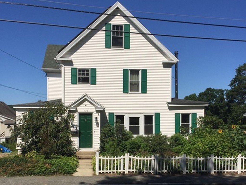 136 North Street Ware, MA 01082 - Photo 1 of 22 Gallery Image 1