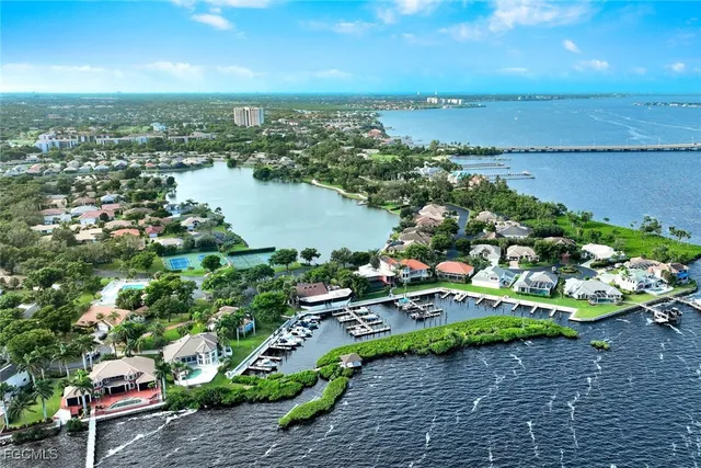 $225,000 | 9599 Halyards Court, Unit 13, Fort Myers, FL 33919