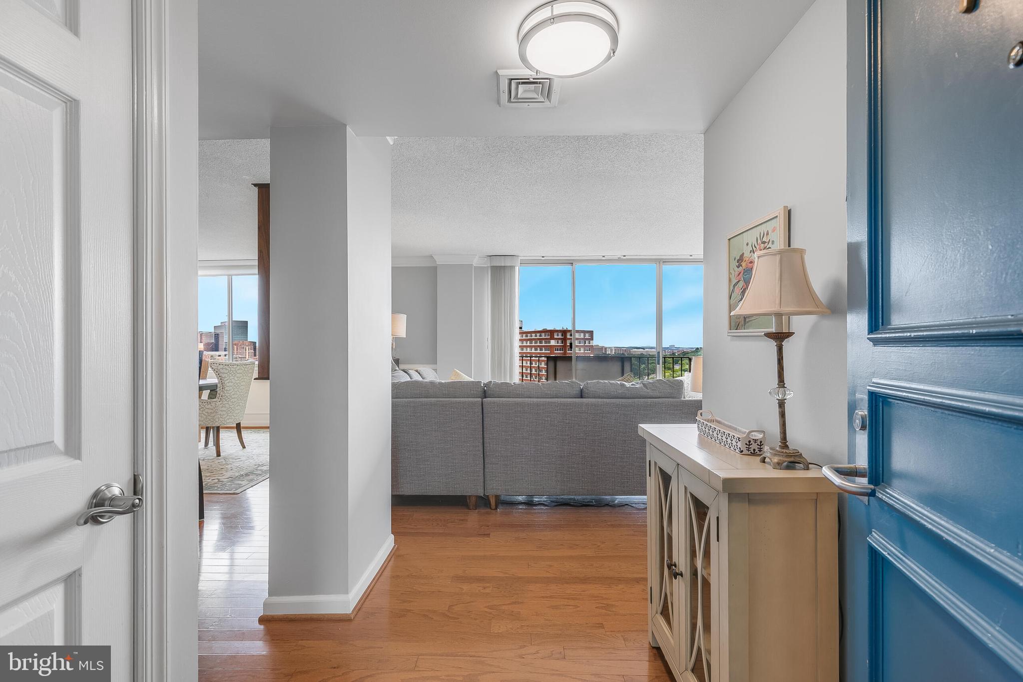 1515 South Arlington Ridge Road, Unit 702 Arlington, VA 22202 - Photo 3 of 51