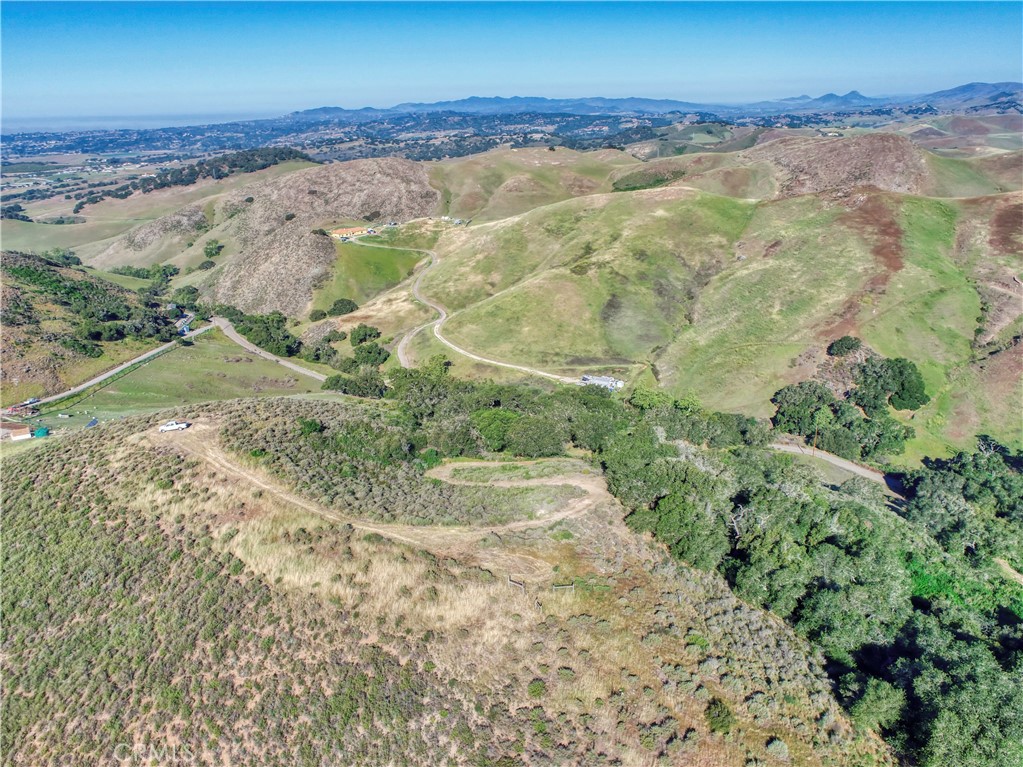 9 Santa Domingo Road Arroyo Grande, CA 93420 - Photo 5 of 23