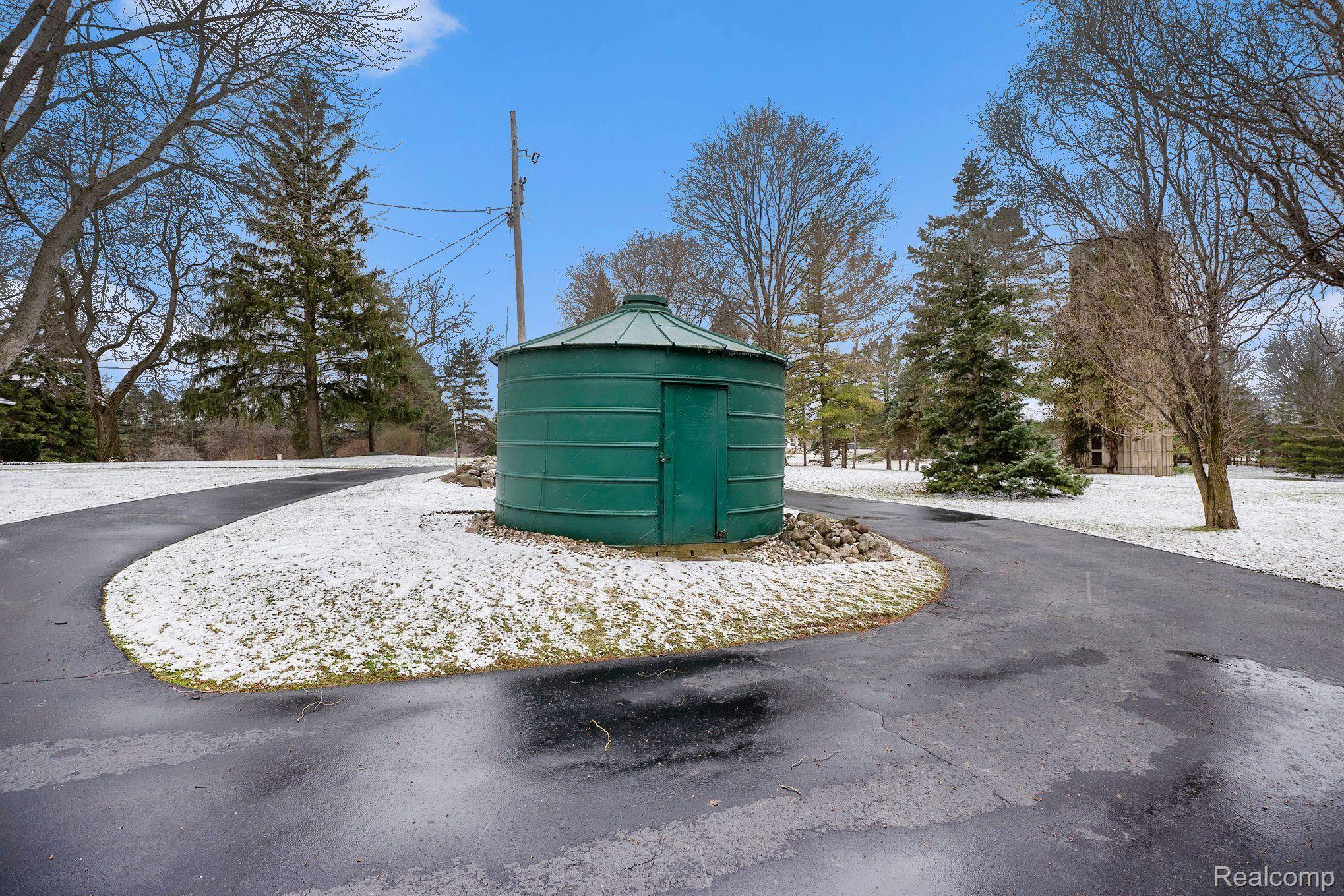 9517 Perry Road Goodrich, MI 48438 - Photo 27 of 67 Gallery Image 27