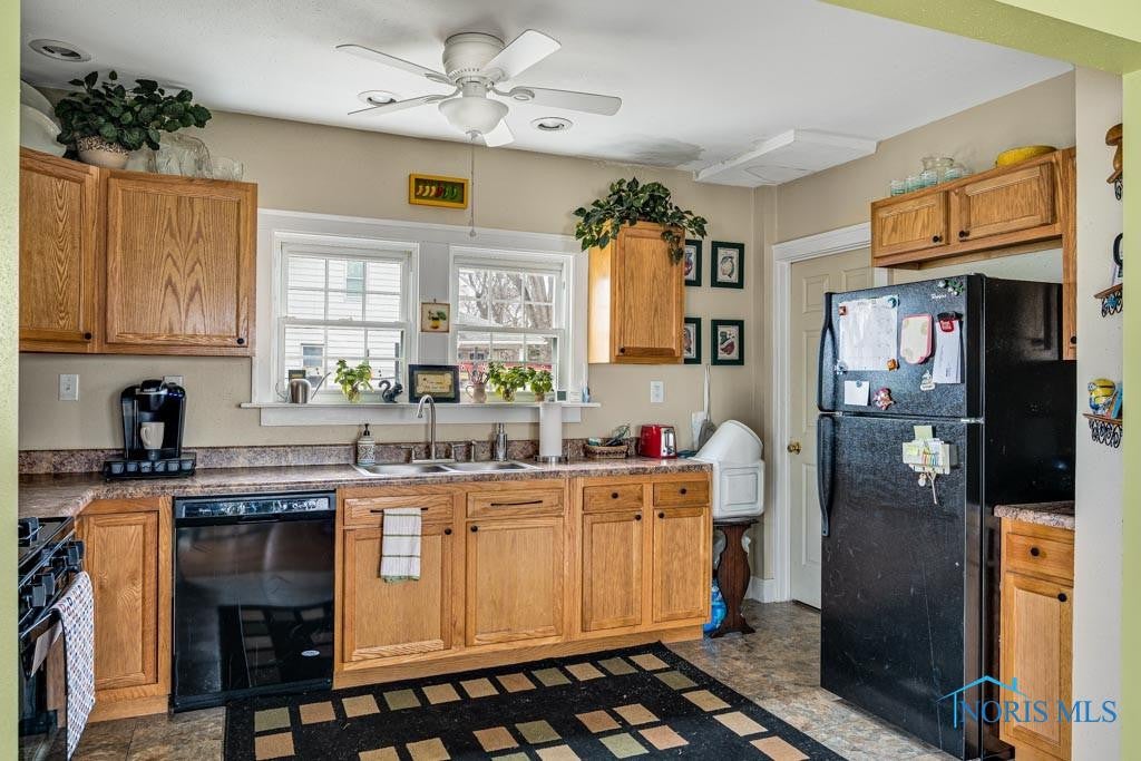 5857 Atwell Road Toledo, OH 43613 - Photo 11 of 39 Gallery Image 11