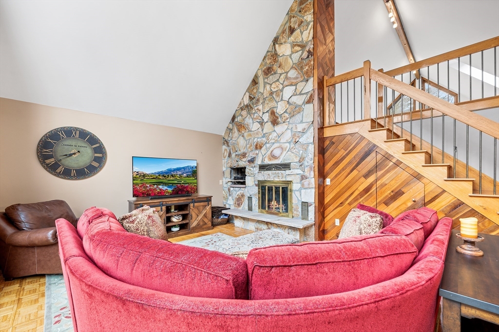 78 Lowell Road Pembroke, MA 02359 - Photo 20 of 42 Gallery Image 20
