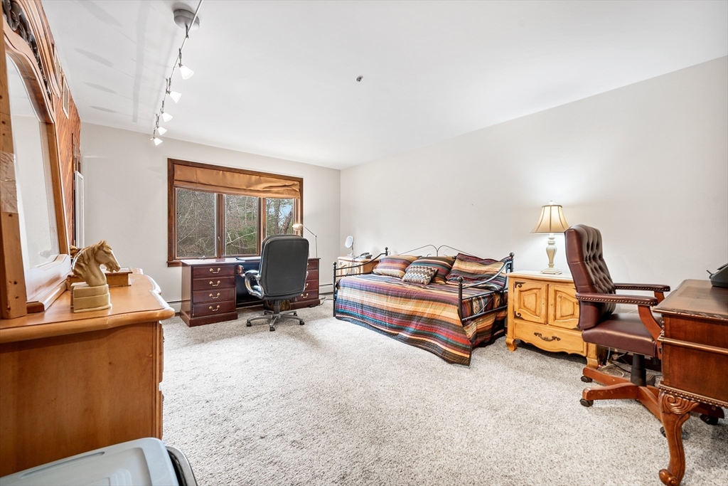 78 Lowell Road Pembroke, MA 02359 - Photo 29 of 42 Gallery Image 29