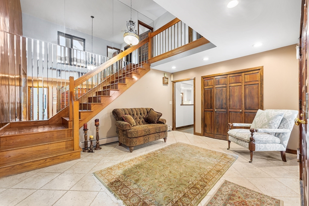 78 Lowell Road Pembroke, MA 02359 - Photo 3 of 42 Gallery Image 3