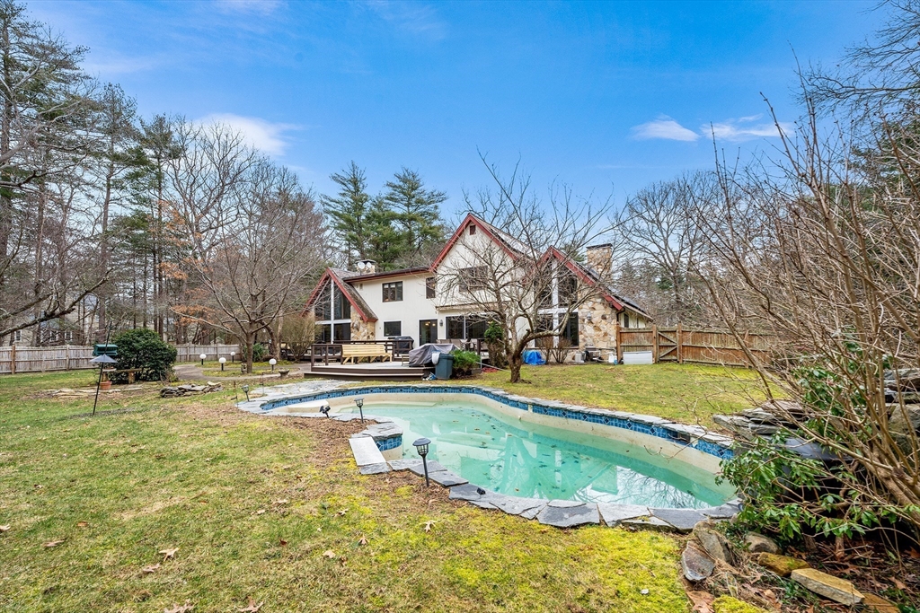78 Lowell Road Pembroke, MA 02359 - Photo 38 of 42 Gallery Image 38