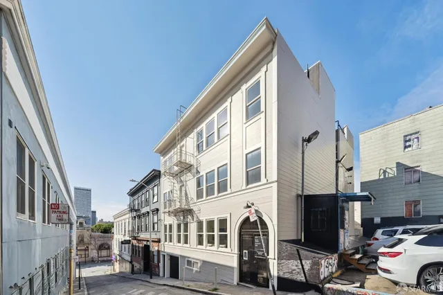 $729,000 | 31 Romolo Place, Unit 4, San Francisco, CA 94133