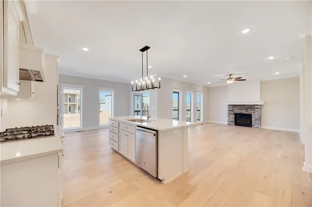 $676,380 | 7004 Northeast 102nd Court, Kansas City, MO 64156