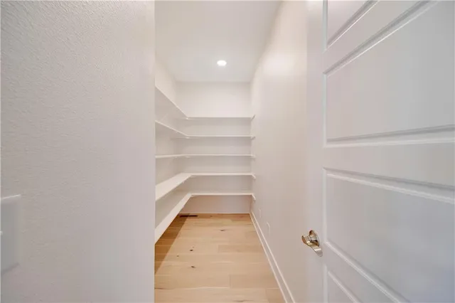 $676,380 | 7004 Northeast 102nd Court, Kansas City, MO 64156