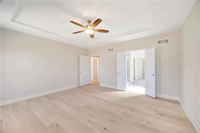 $676,380 | 7004 Northeast 102nd Court, Kansas City, MO 64156