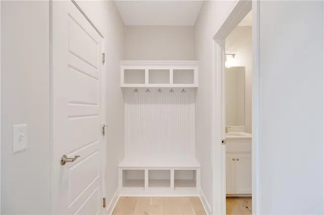 $676,380 | 7004 Northeast 102nd Court, Kansas City, MO 64156