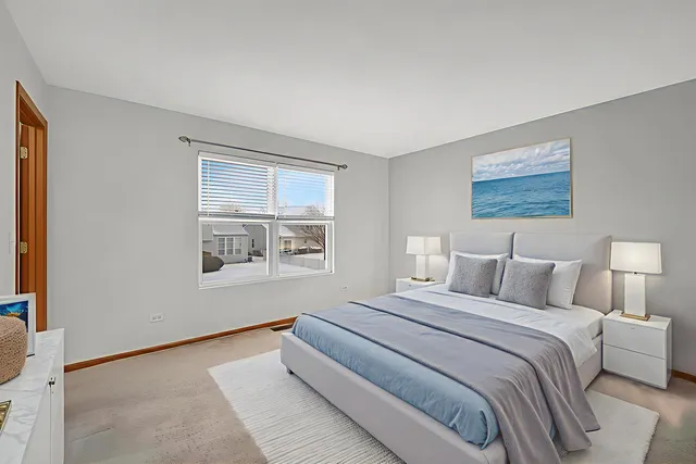 $330,000 | 1640 Clover Court, Romeoville, IL 60446