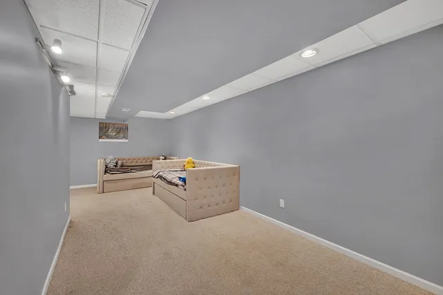 $330,000 | 1640 Clover Court, Romeoville, IL 60446