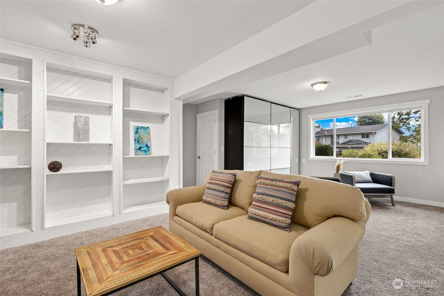 1652 Index Avenue Southeast Renton, WA 98058 - Photo 30 of 40 Gallery Image 30