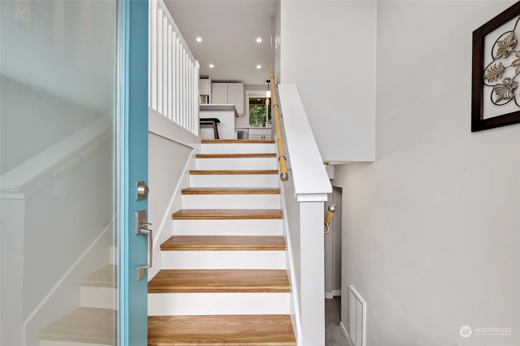1652 Index Avenue Southeast Renton, WA 98058 - Photo 3 of 40 Gallery Image 3