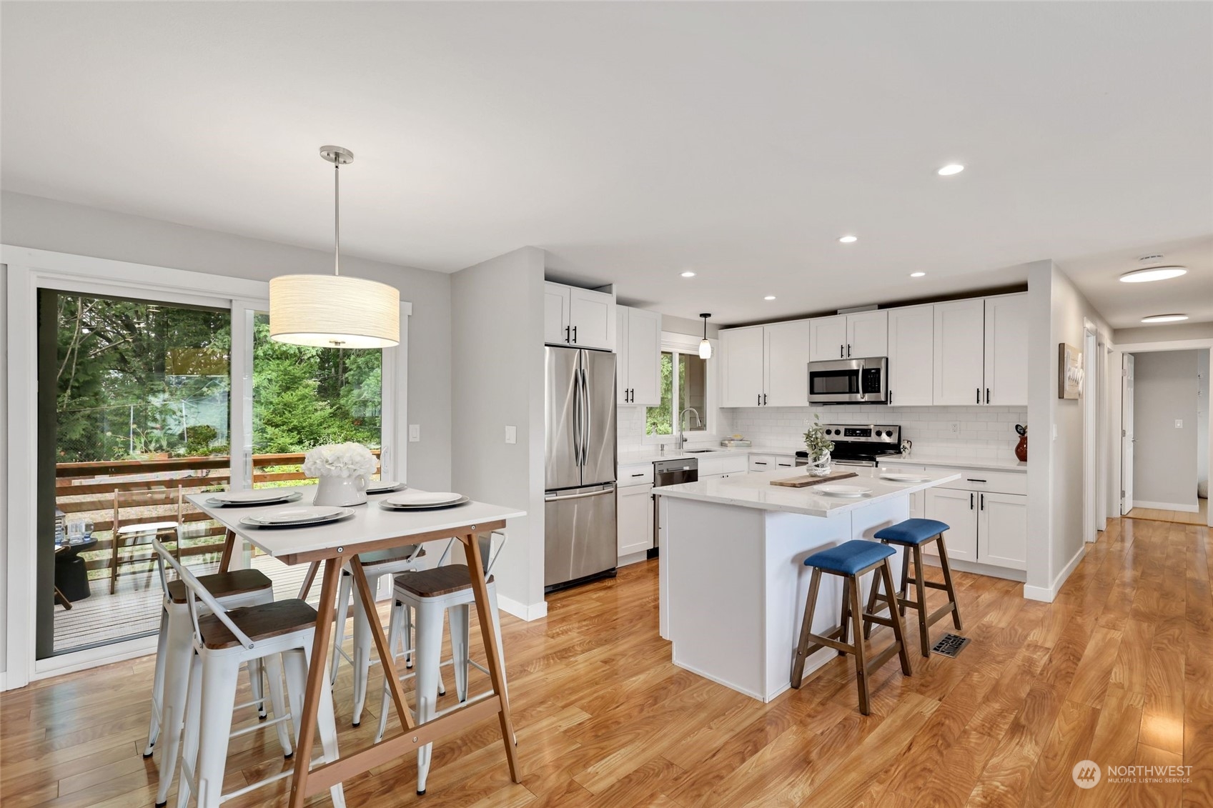 1652 Index Avenue Southeast Renton, WA 98058 - Photo 9 of 40 Gallery Image 9