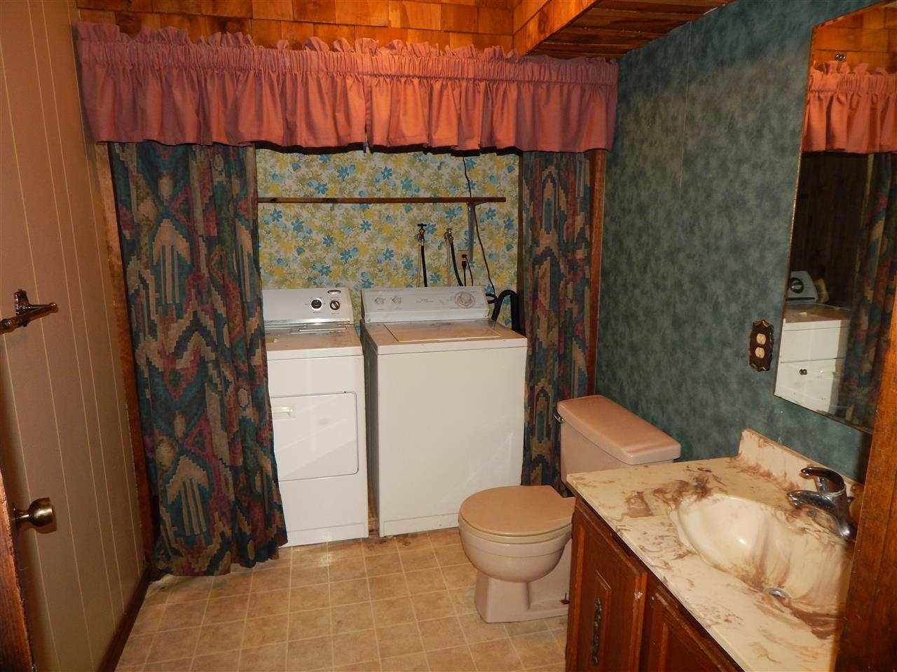 702 West Evergreen Road Evansville, IN 47710 - Photo 13 of 21 Gallery Image 13