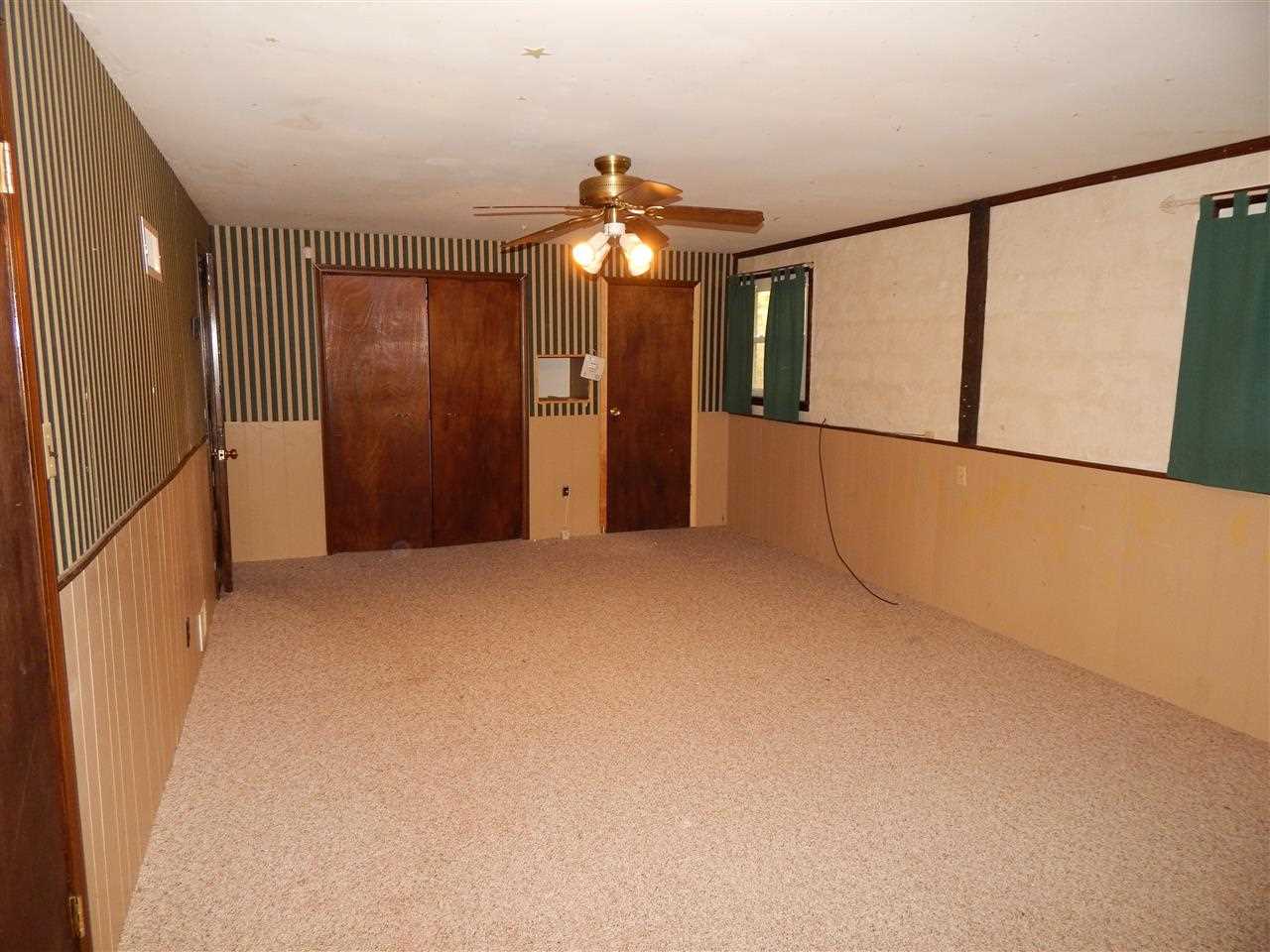 702 West Evergreen Road Evansville, IN 47710 - Photo 14 of 21 Gallery Image 14