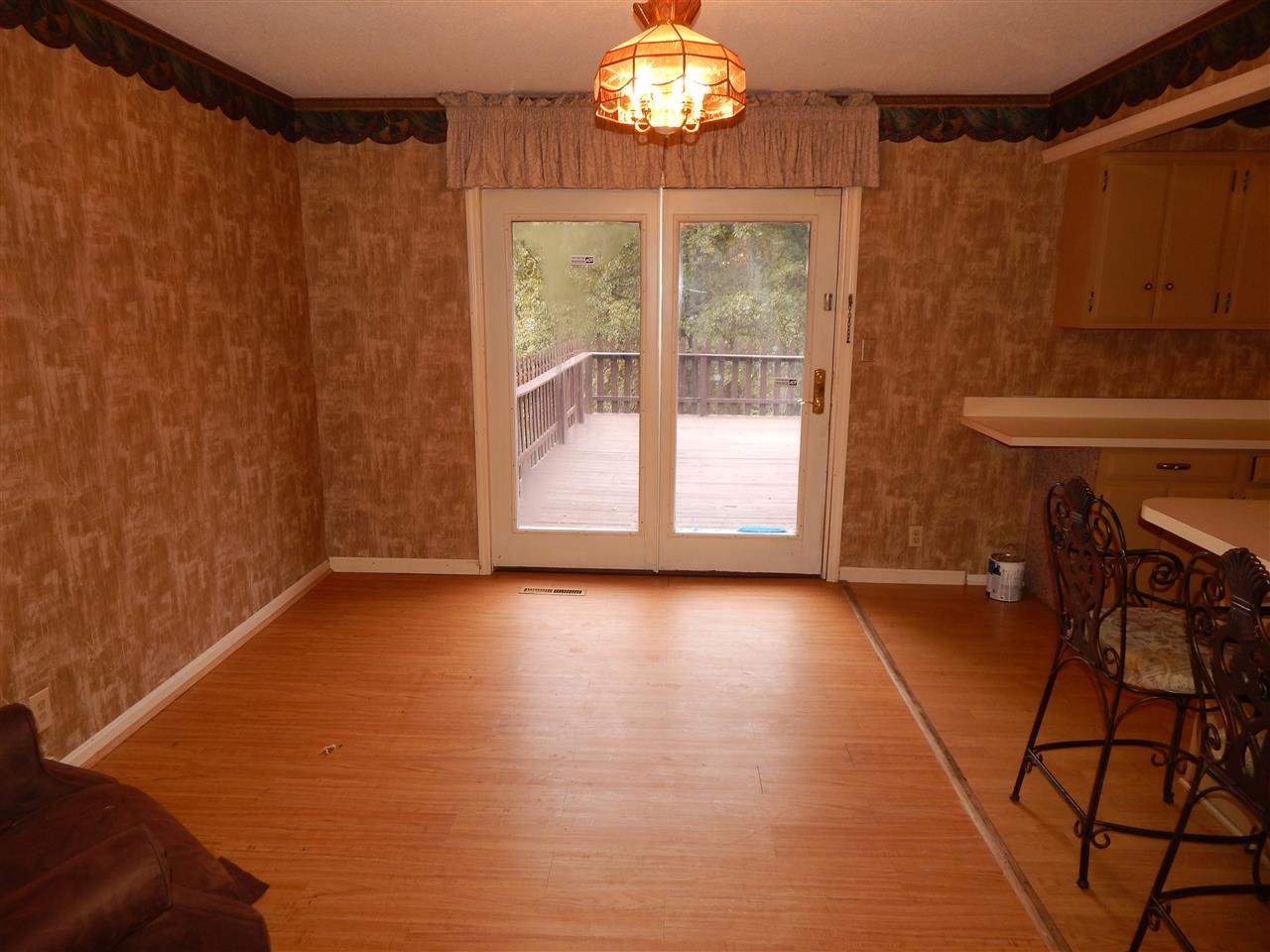 702 West Evergreen Road Evansville, IN 47710 - Photo 4 of 21 Gallery Image 4