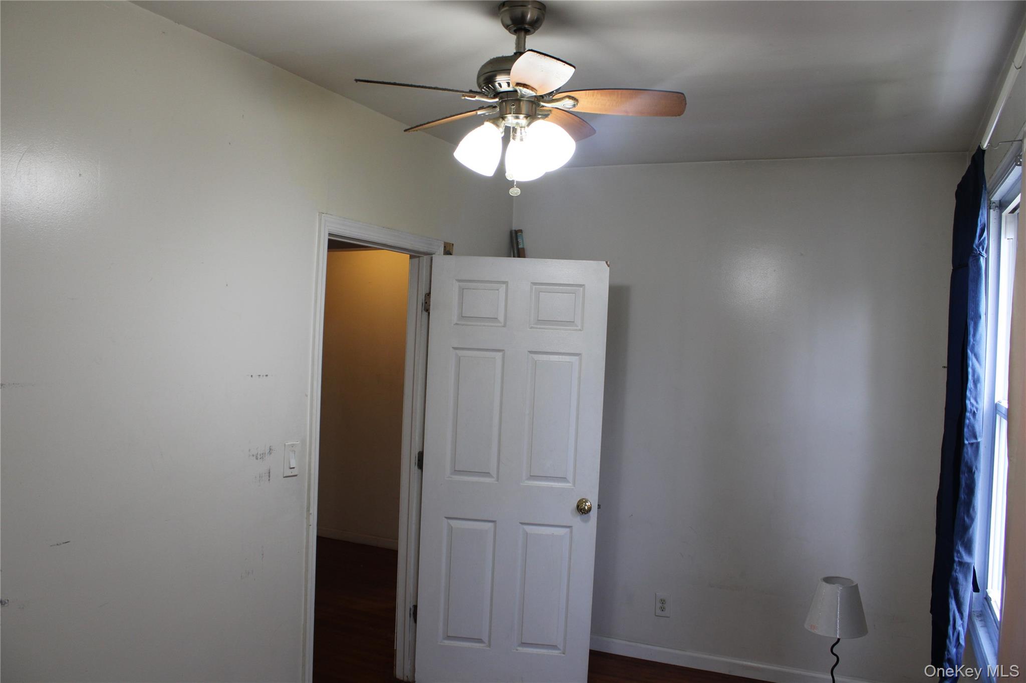 219-22 132nd Road Queens, NY 11413 - Photo 15 of 49