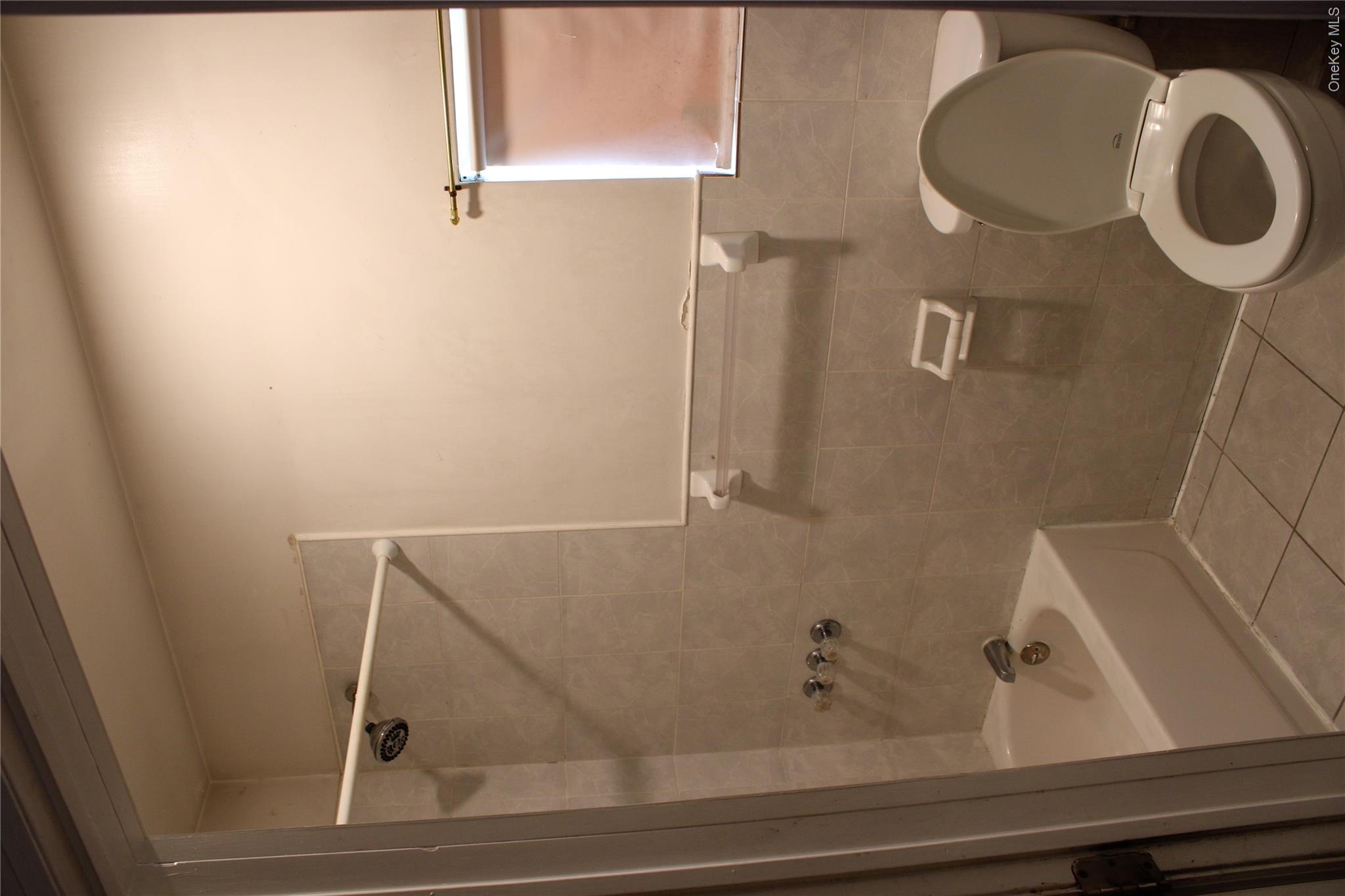 219-22 132nd Road Queens, NY 11413 - Photo 23 of 49