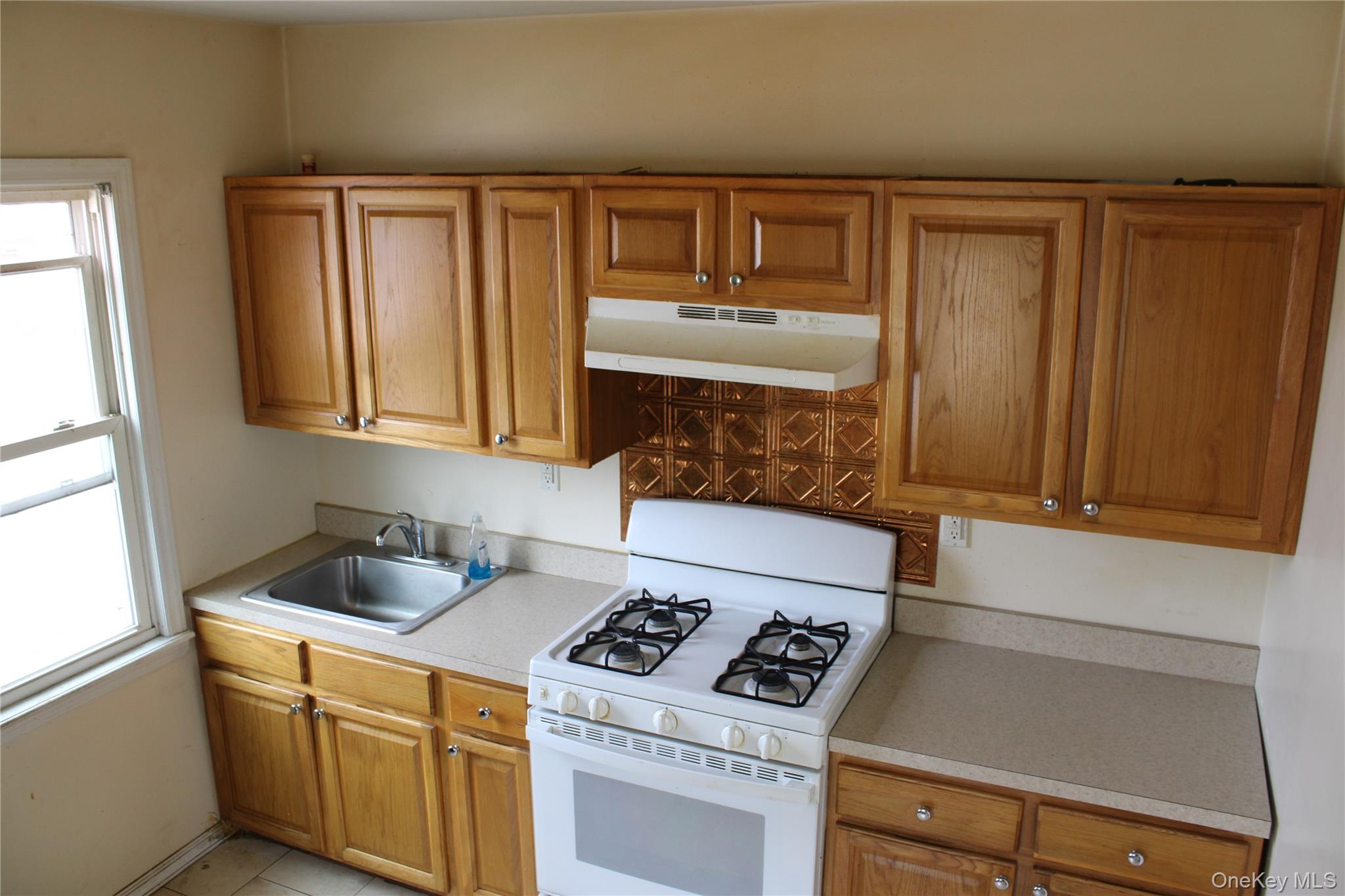 219-22 132nd Road Queens, NY 11413 - Photo 45 of 49