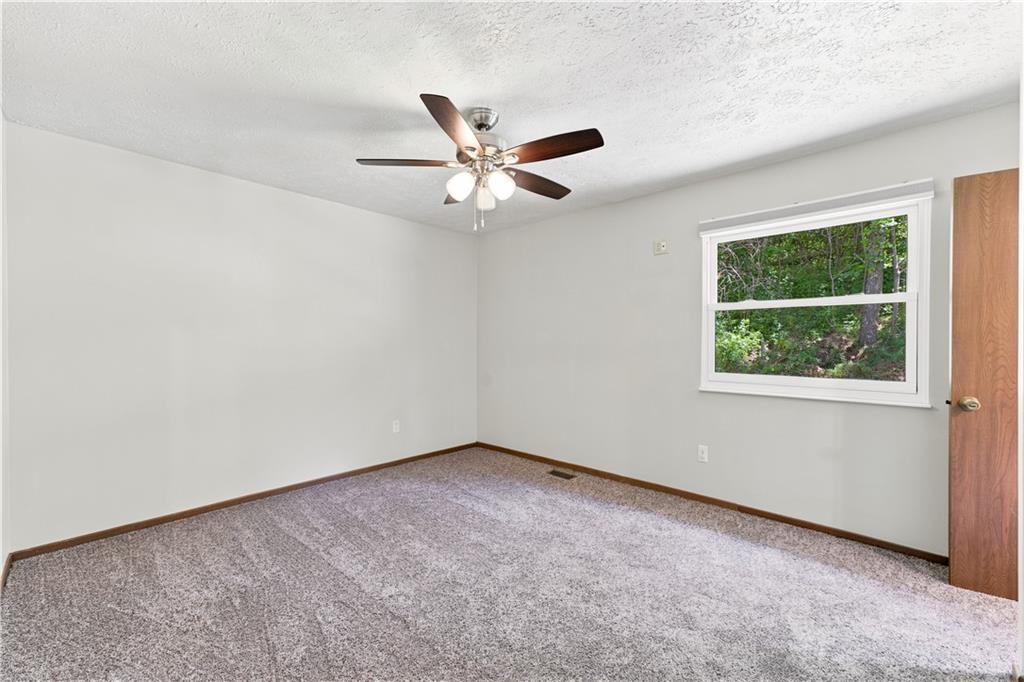 517 Hull Run Road Waynesburg, PA 15370 - Photo 17 of 35 Gallery Image 17