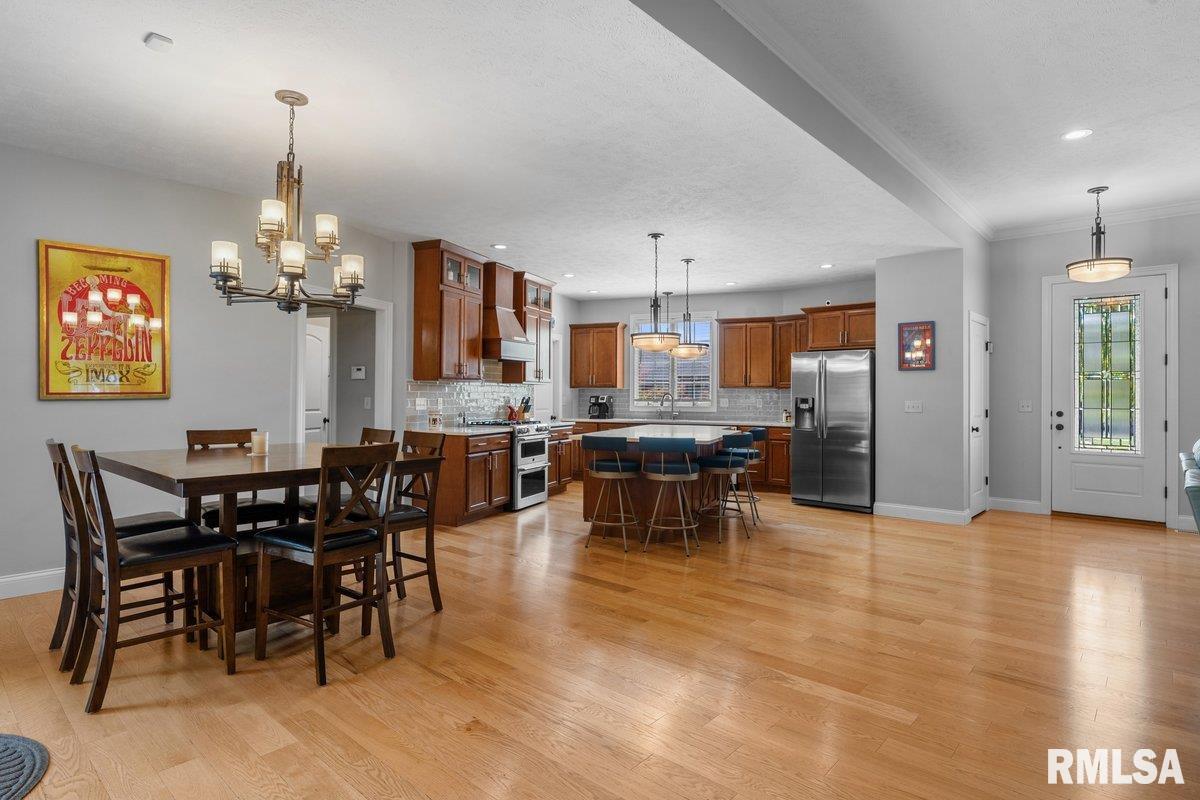 1401 Meadow Rue Drive Springfield, IL 62712 - Photo 10 of 55 Gallery Image 10