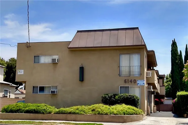 $1,895 | 6140 Whitsett Avenue, Unit 7, North Hollywood, CA 91606
