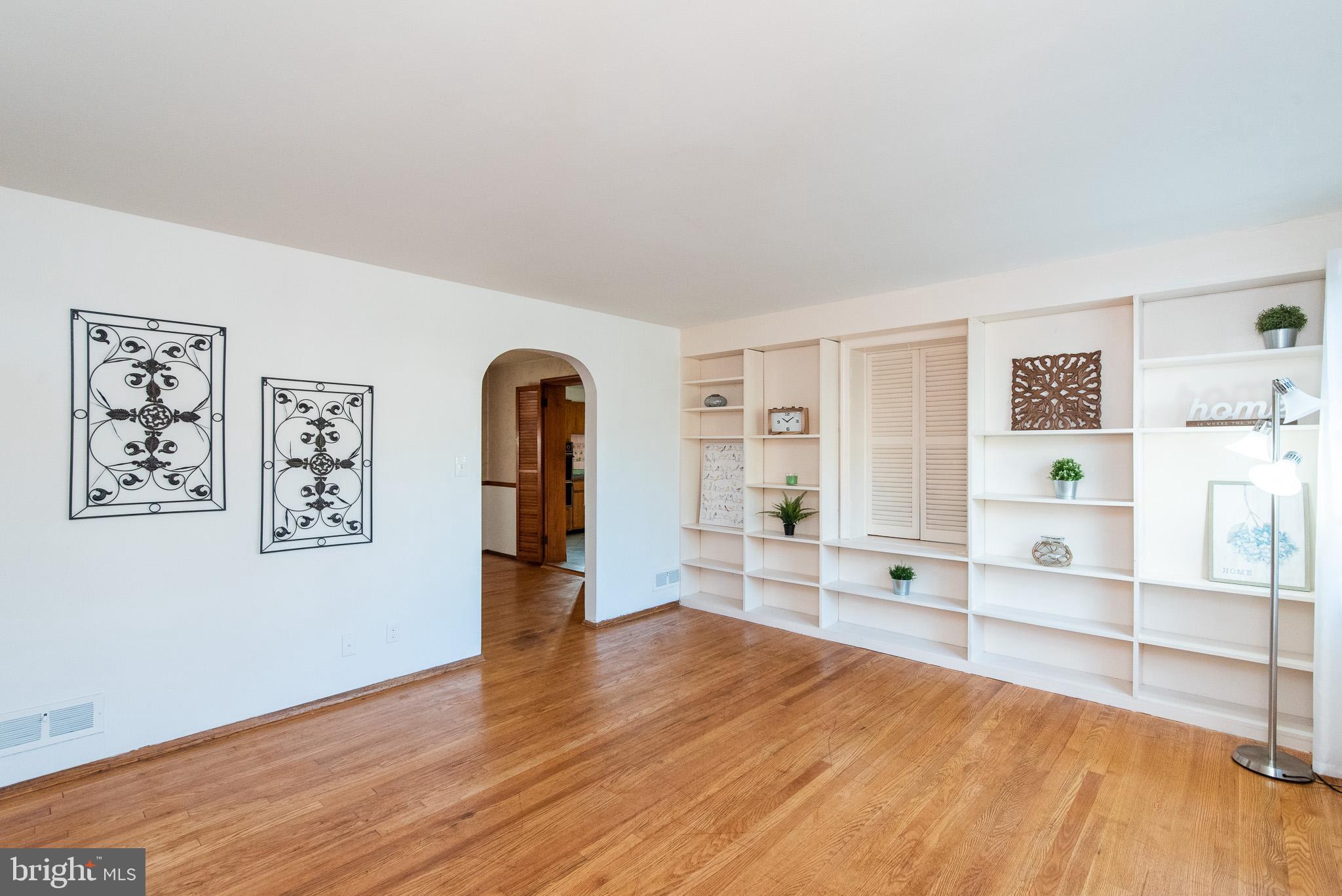 4223 Darleigh Road Baltimore, MD 21236 - Photo 3 of 33 Living Room with Wood Floors